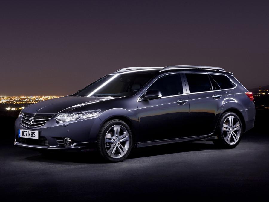  Honda Accord Tourer 2011 года  (UK) (фото 1 из 2)